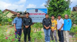 Perwakilan LPM Tidar 21 Unimma bersama pengurus A-PPI Magelang Raya usai sesi diskusi mengenai kebebasan berekspresi dan tantangan pers mahasiswa (Dok A-PPI Mgl/ Agri)
