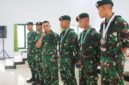 Danyonarmed 1 Kostrad Danyonarmed 1 Kostrad, Mayor Arm Fauzi Raspati Al'ansyori, S.Sos., memberikan apresiasi berupa hadiah kepada prajurit yang berprestasi, Senin (07/07/2025). (foto: Penajusta/Narwan) 