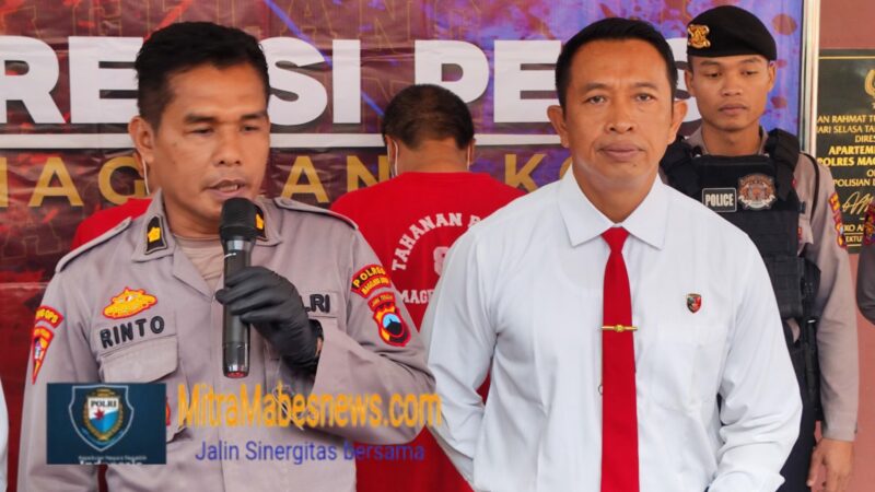 Kompol Rinto Sutopo dan Iptu Narto saat konferensi pers pengungkapan dua kasus narkotika di Polres Magelang Kota (Dok. Agri/mitramabesnews.com/Magelang)