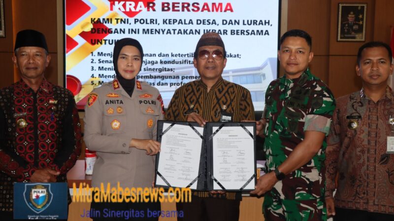 Kapolres Magelang Kota AKBP Anita Indah Setyaningrum bersama Dandim Magelang Letkol Inf Afrizal Rahman saat menghadiri Apel Tiga Pilar di Kota Magelang (Dok. Agri/Mitramabesnews.com/Magelang)